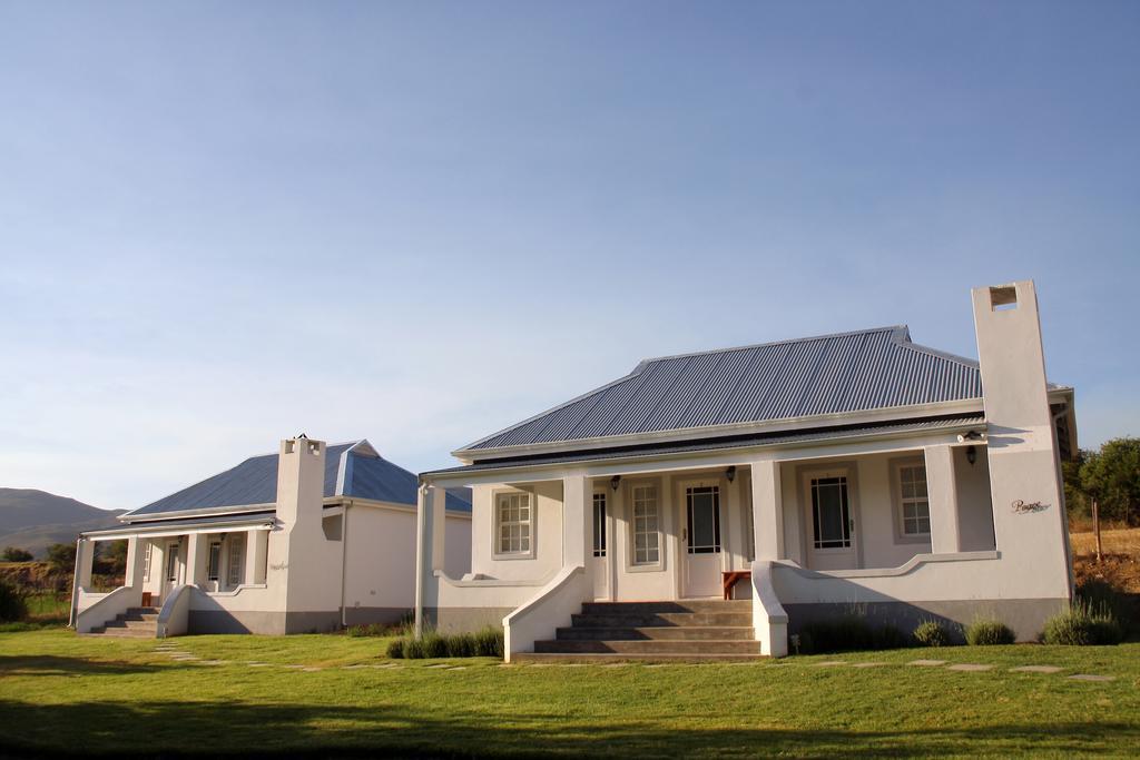 Swartberg Country Manor Guest House Matjiesrivier  Bilik gambar